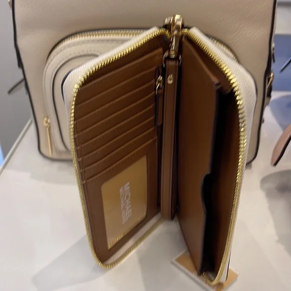 Michael Kors MK Signature Large Flat Multi-Function Phone Case Wallet Wristlet - Picture 9 of 16